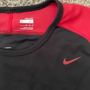 Men’s Nike dry fit shirt